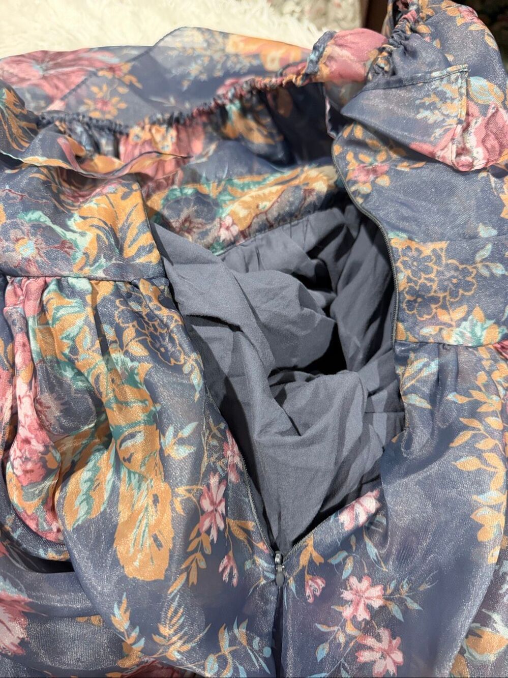 Selkie Romance Novel Gown in Blue Floral Large - Picture 9 of 10